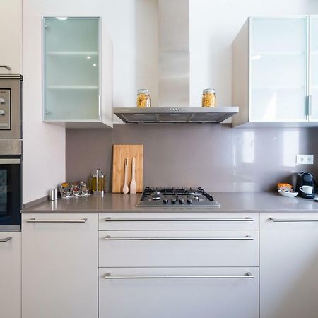 Apartamento Petit Luxe Tobella Esquerra Terrassa Exterior foto