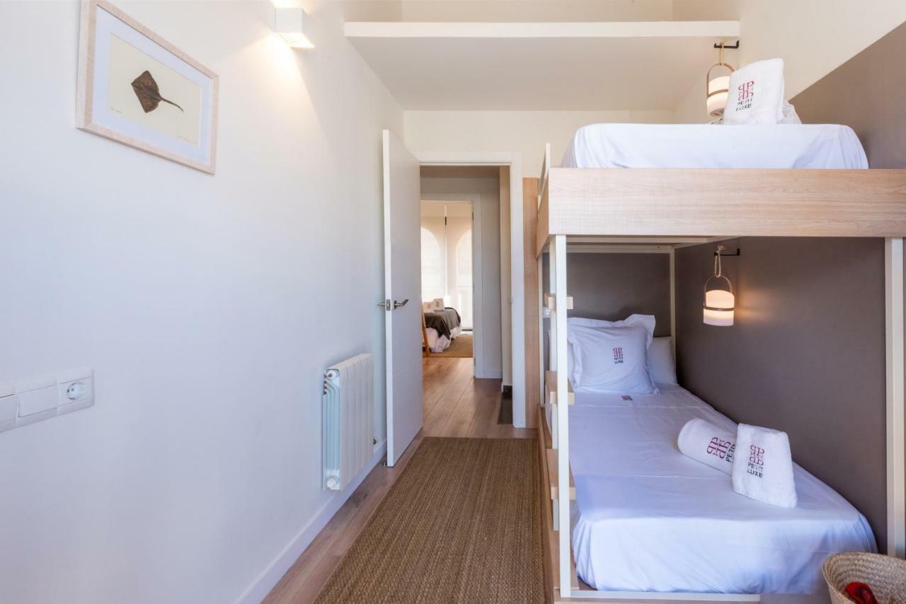 Apartamento Petit Luxe Tobella Esquerra Terrassa Exterior foto